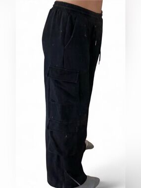 Beige Botany Black Cargo Sweatpants with adjustable cuffs